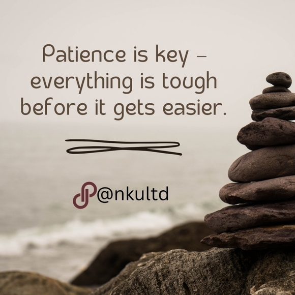 🆕️ Geometric Gold Plated Statement Earrings - Bold & Modern Fashion Design ✨ - Picture 5 of 11